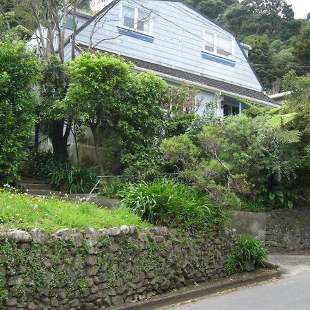 Bush House Bed & Breakfast Lower Hutt Bagian luar foto